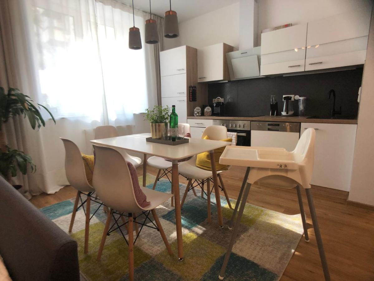 Am City Apartment 24H Self-Check-In, Free Parking, U-Bahn 350M, Netflix Nürnberg Exterior foto